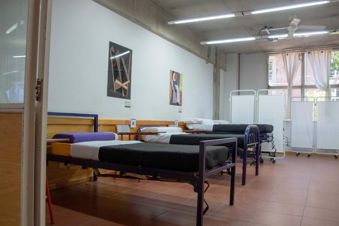 Mayra Mendoza en Centro de Aislamiento Sanitario de Quilmes