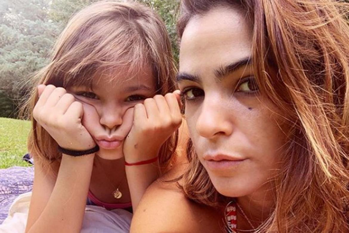 Agustina Cherri y su hija