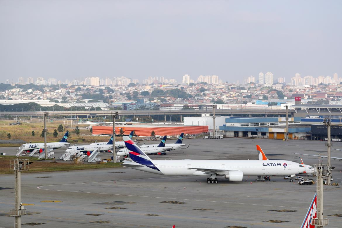 Aerolíneas, LATAM, vuelos, REUTERS