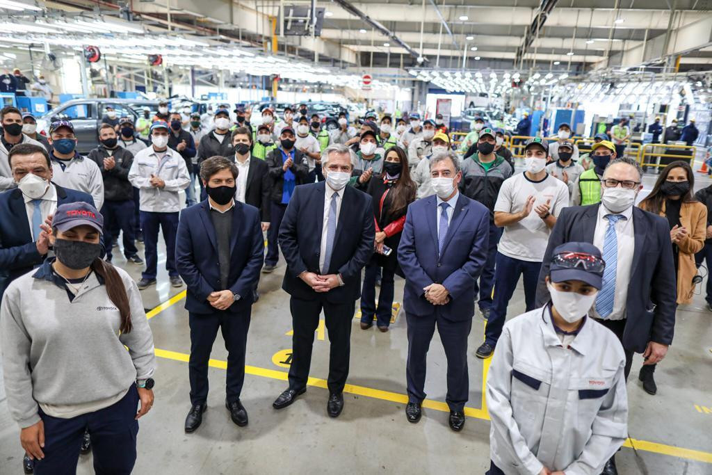 Alberto Fernández en la planta Toyota de Zárate, AGENCIA NA