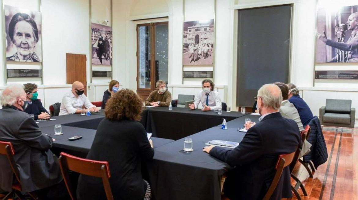 Reunión en Casa Rosada por cuarentena de coronavirus, NA	