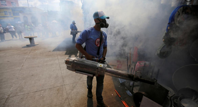 Lucha contra el dengue en Honduras, REUTERS