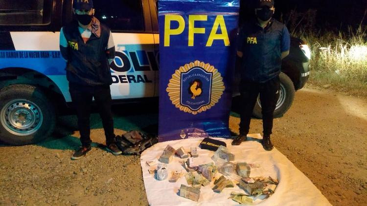 Incautan gran cantidad de dinero en control de camión en Salta