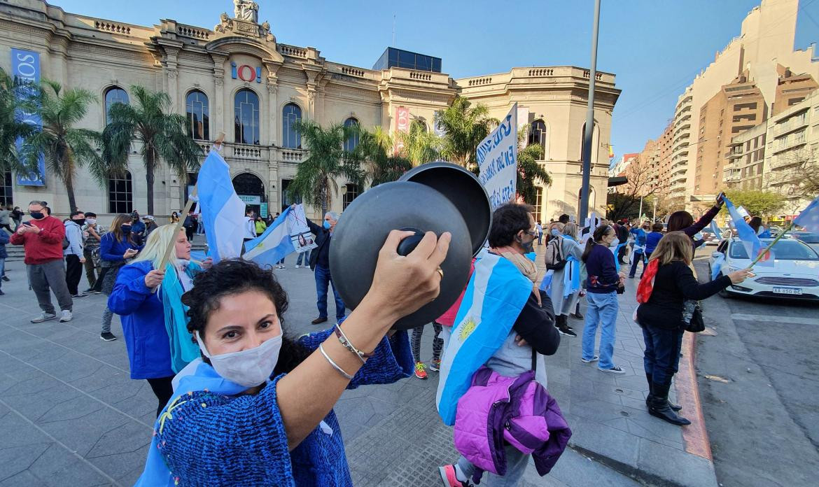 Banderazo contra expropiación de Vicentin, Agencia NA