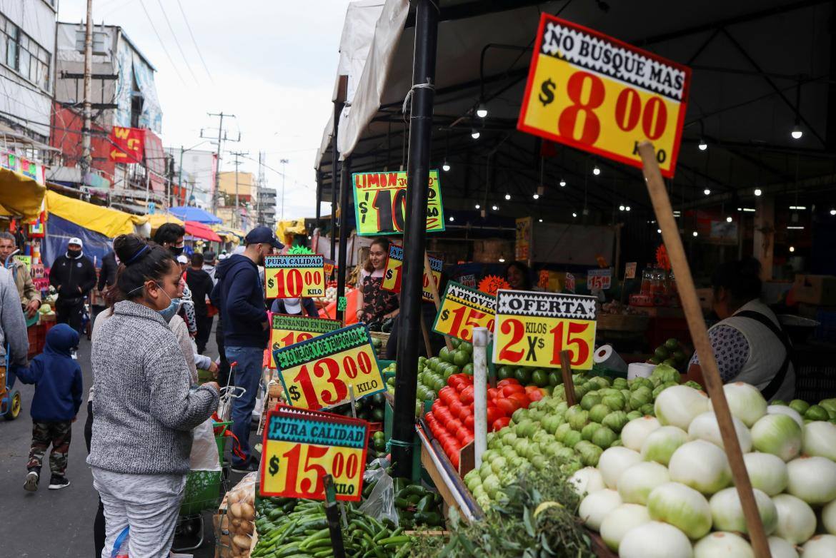 Consumo en México, REUTERS