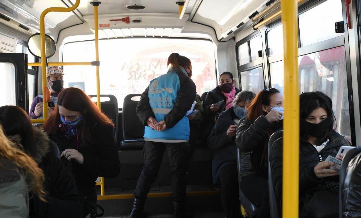 Transporte público, cuarentena estricta, Agencia NA