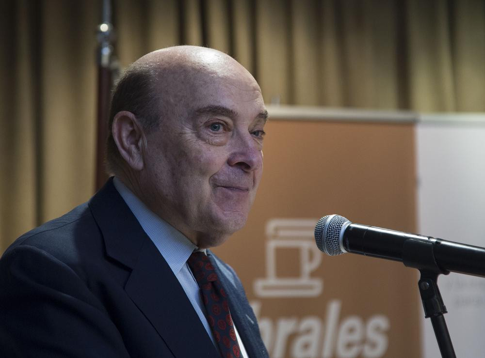 Domingo Cavallo, economista, economía, NA