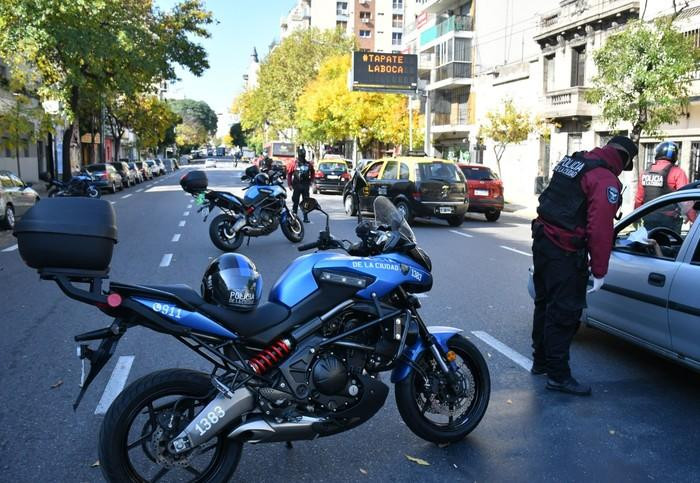 Cuarentena, coronavirus en Argentina, controles de tránsito de la Policía de la Ciudad, FOTO GZA. POLICÍA DE LA CIUDAD