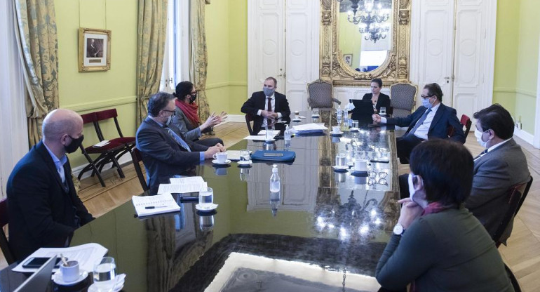 Gabinete Económico, reunión en Casa Rosada, coronavirus en Argentina, NA