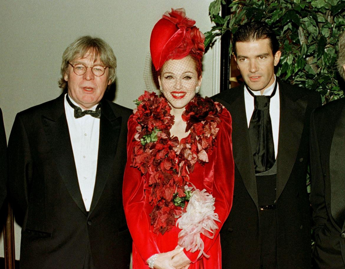 Antonio Banderas junto a Alan Parker y Madonna en Evita, Hollywood, REUTERS