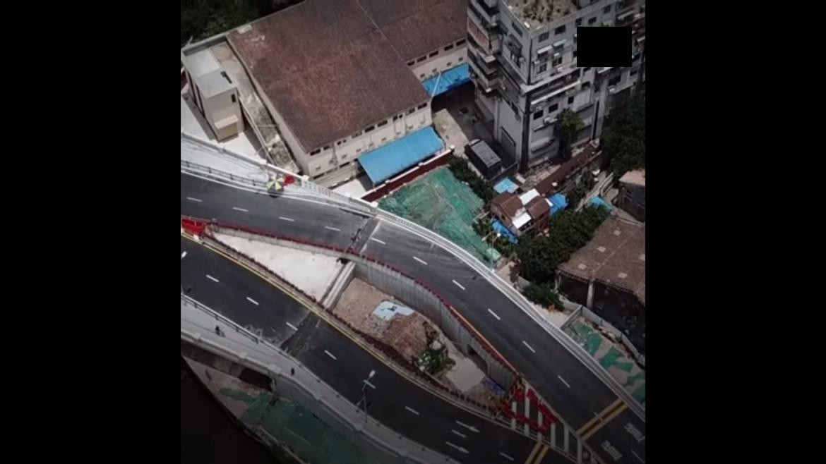 Video espectacular, viven rodeados de autopistas en China, RT