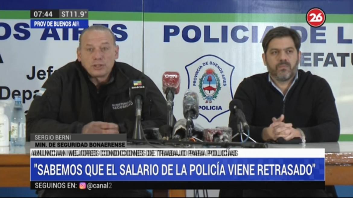 Conferencia de prensa de Berni por protesta de policías