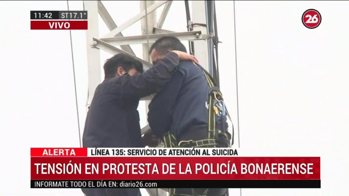 Tensión en protesta de la Policía Bonaerense