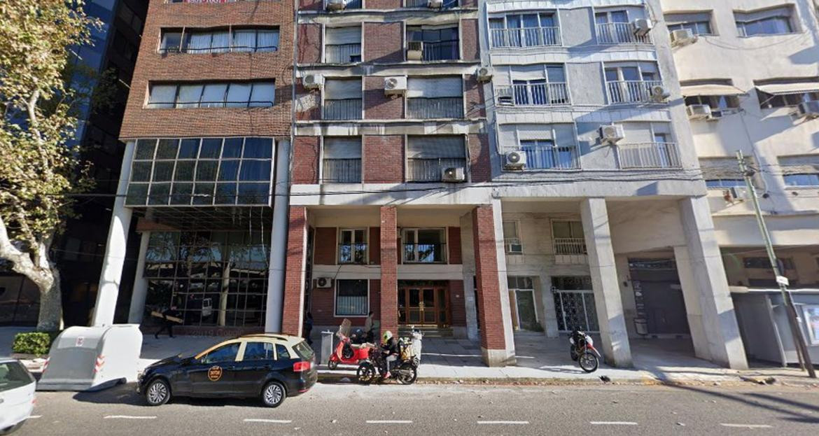 Fachada de edificio donde apareció muerta la estudiante brasileña, Google Maps