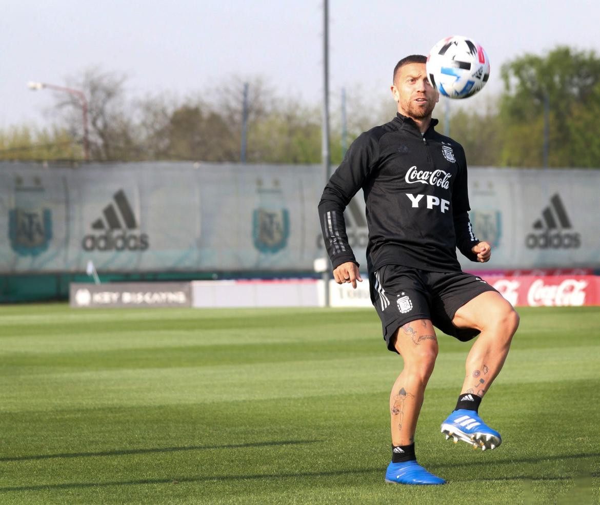 Entrenamiento selección argentina previa Ecuador 2