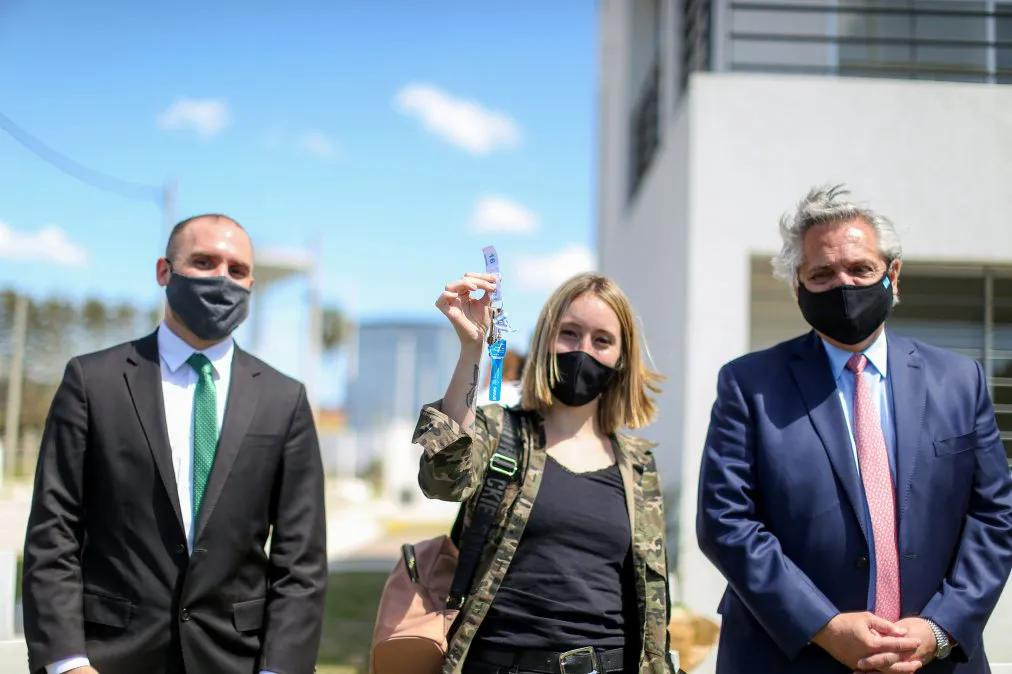 Alberto Fernández, entrega de viviendas, NA