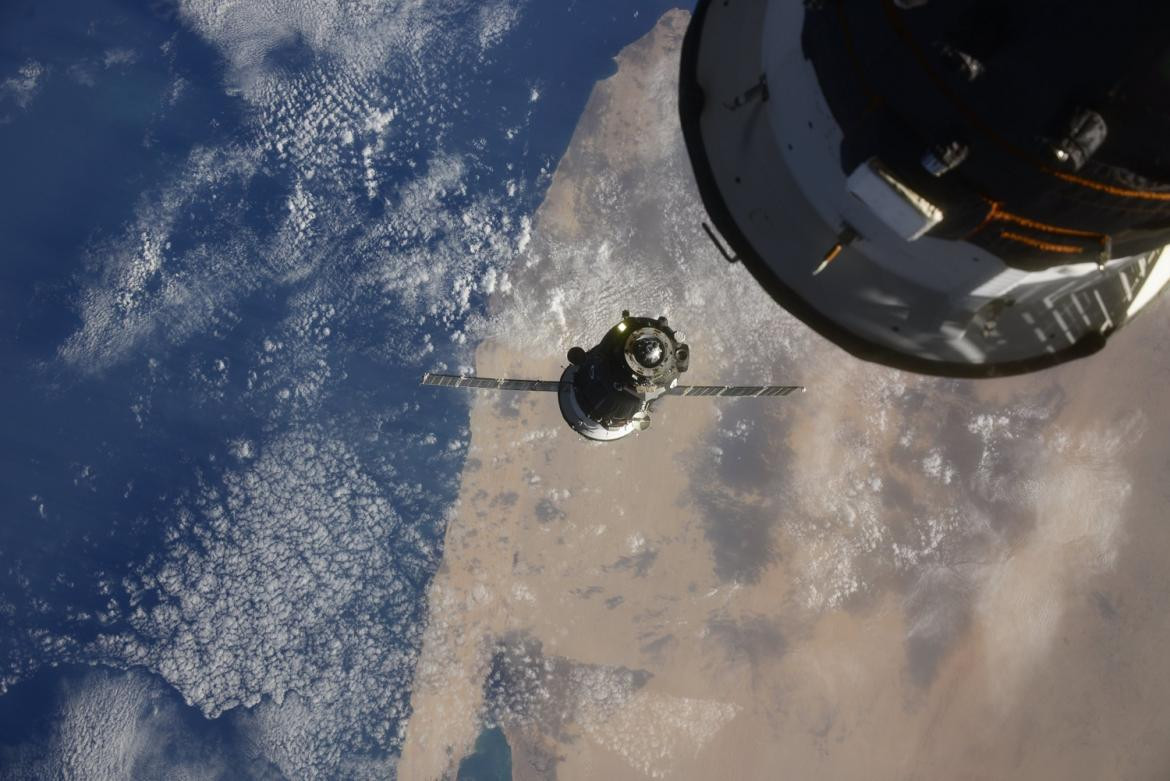 Acople de la Soyuz de Roscosmos a la ISS