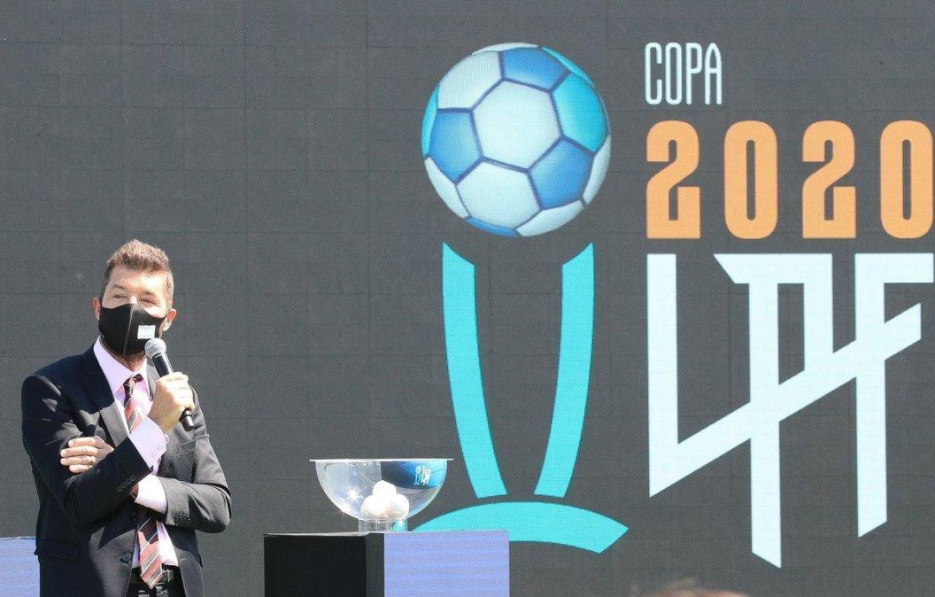 Marcelo Tinelli en el sorteo de la Liga Profesional de Fútbol, Foto AFA