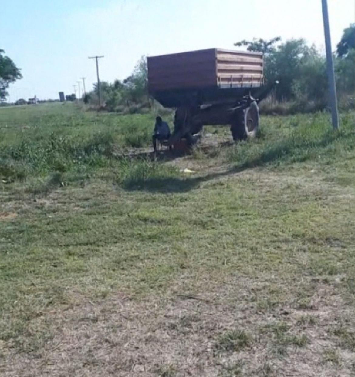 Formosa, no los dejaron entrar y hace 16 días duermen en la ruta con su hijo de 4 años