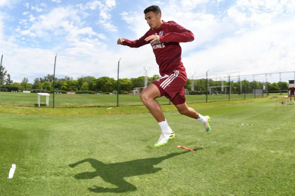 River Plate entrenando en el River Camp