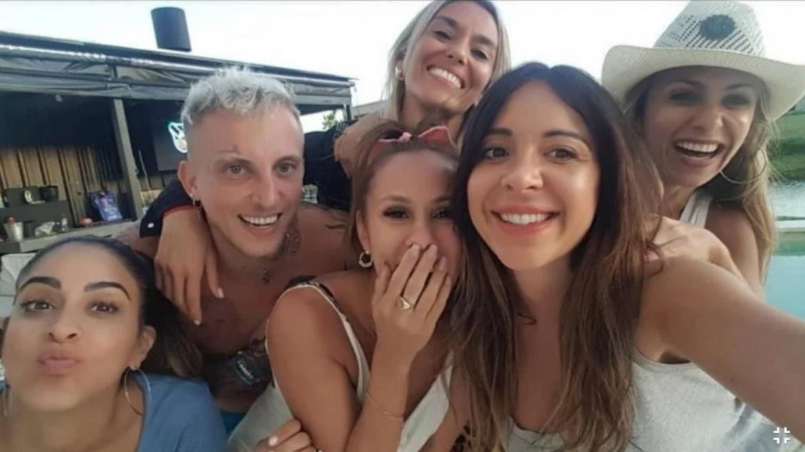 El Polaco organizó una fiesta en su casa, tras superar el coronavirus