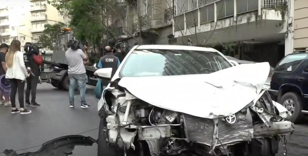 Choque Recoleta autos estacionados