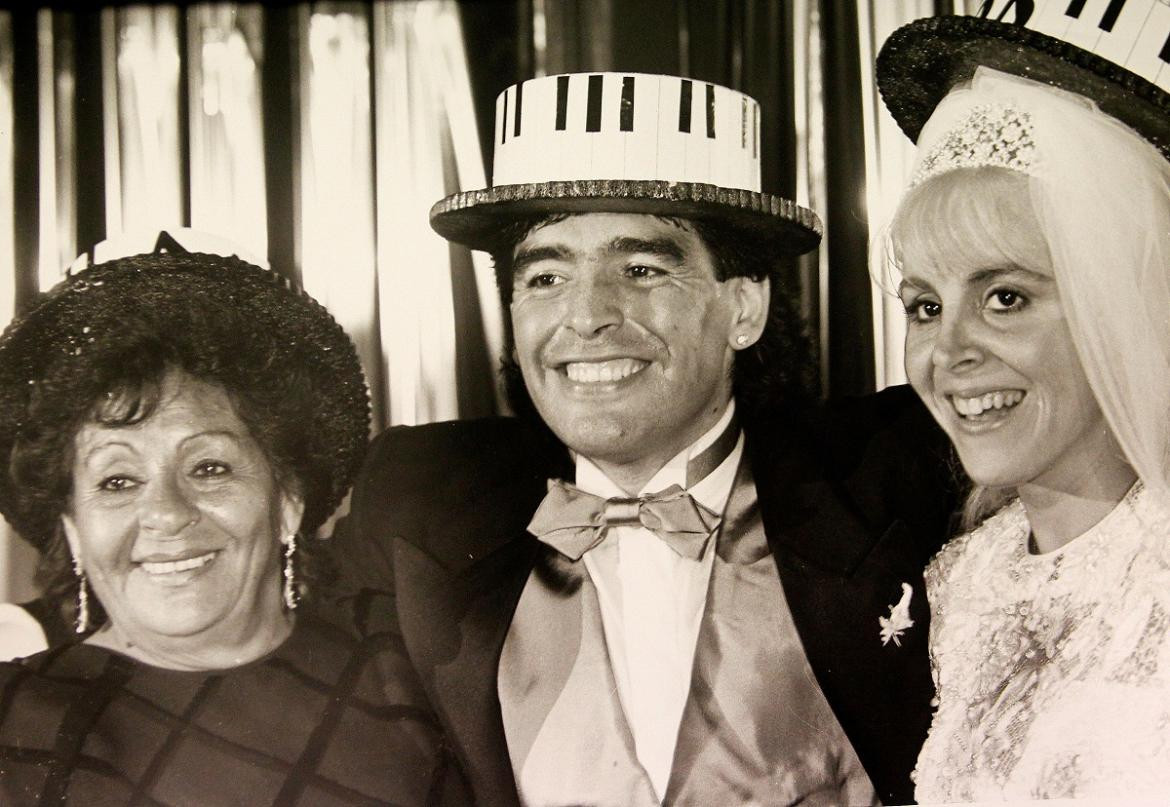 Maradona y Claudia Villafañe casamiento, Reuters