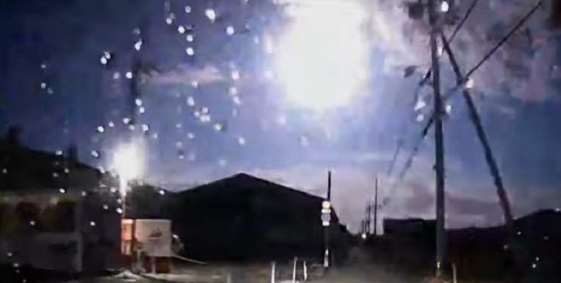 Un meteorito iluminó la noche con la intensidad de una luna llena