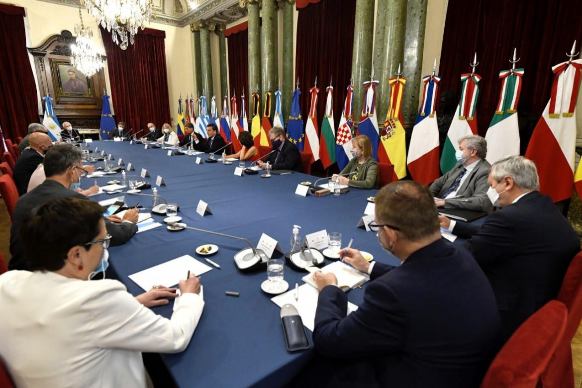 Sergio Massa recibió en Diputados a embajadores y embajadoras de la Unión Europea, Frente Renovador