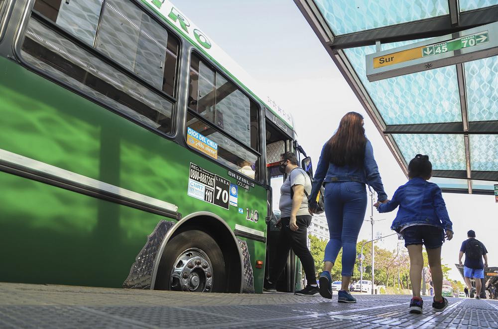 Colectivos, transporte público de pasajeros, Foto NA