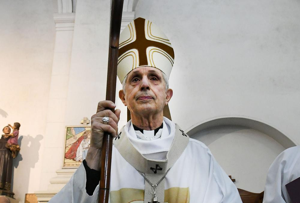Cardenal Mario Poli, Iglesia, Foto NA