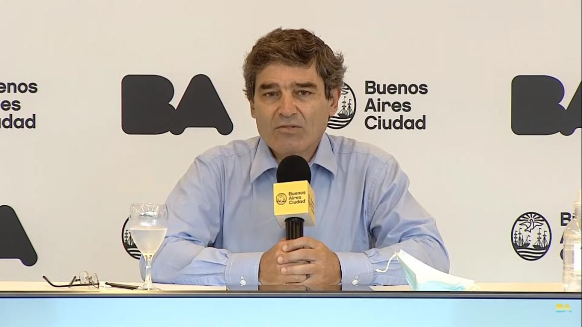 Fernán Quirós, ministerio de salud porteño, captura de video YouTube