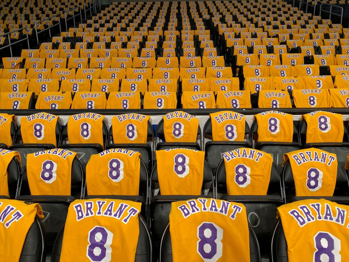 Homenaje de Los Angeles Lakers a Kobe Bryant, REUTERS