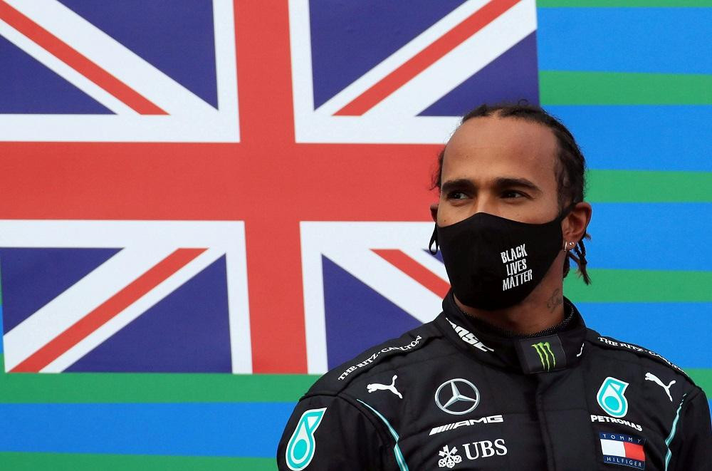 Lewis Hamilton, Fórmula 1, Mercedes Benz, podio, Foto Reuters