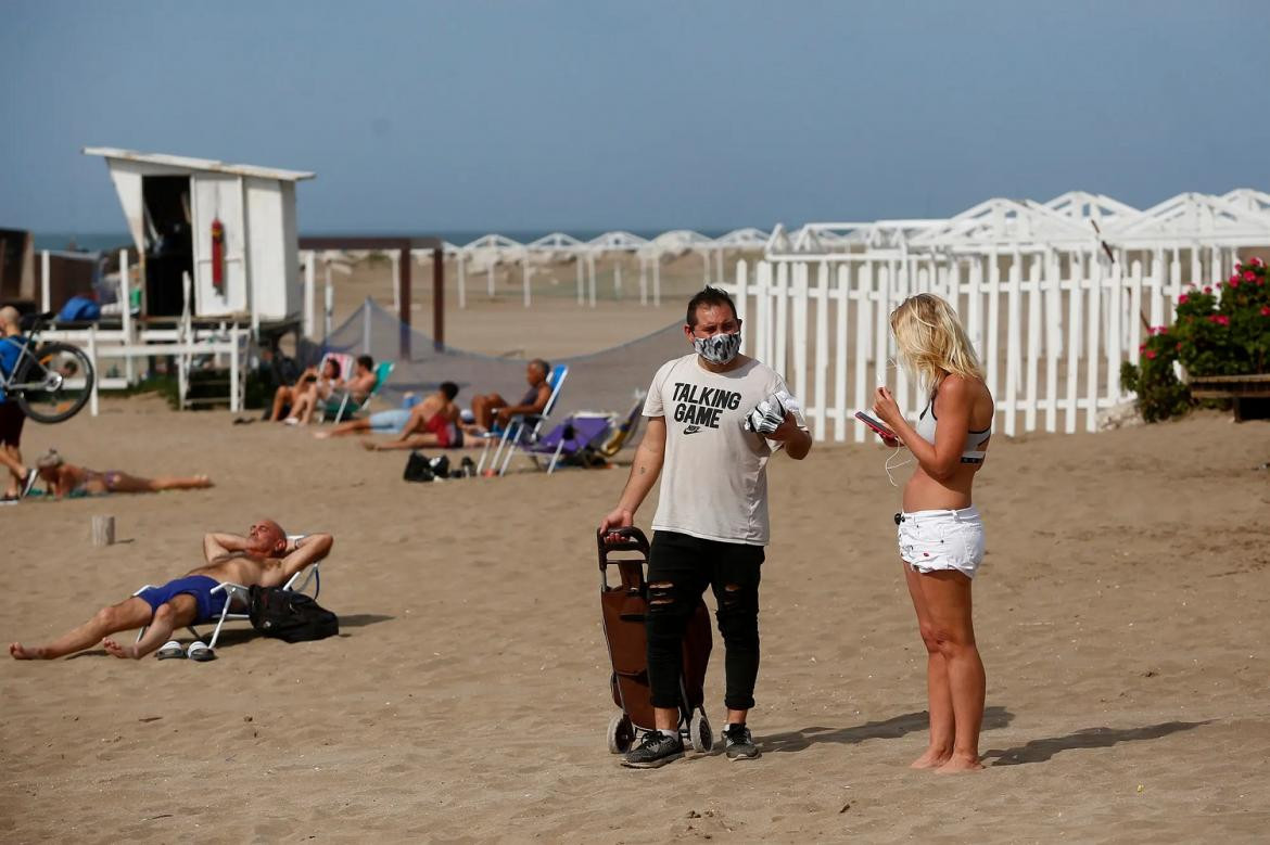 Tapabocas en las playas y cuidados