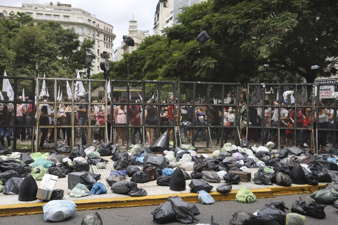 Bolsas en tribunales en marcha liberación de Milagro Sala, NA