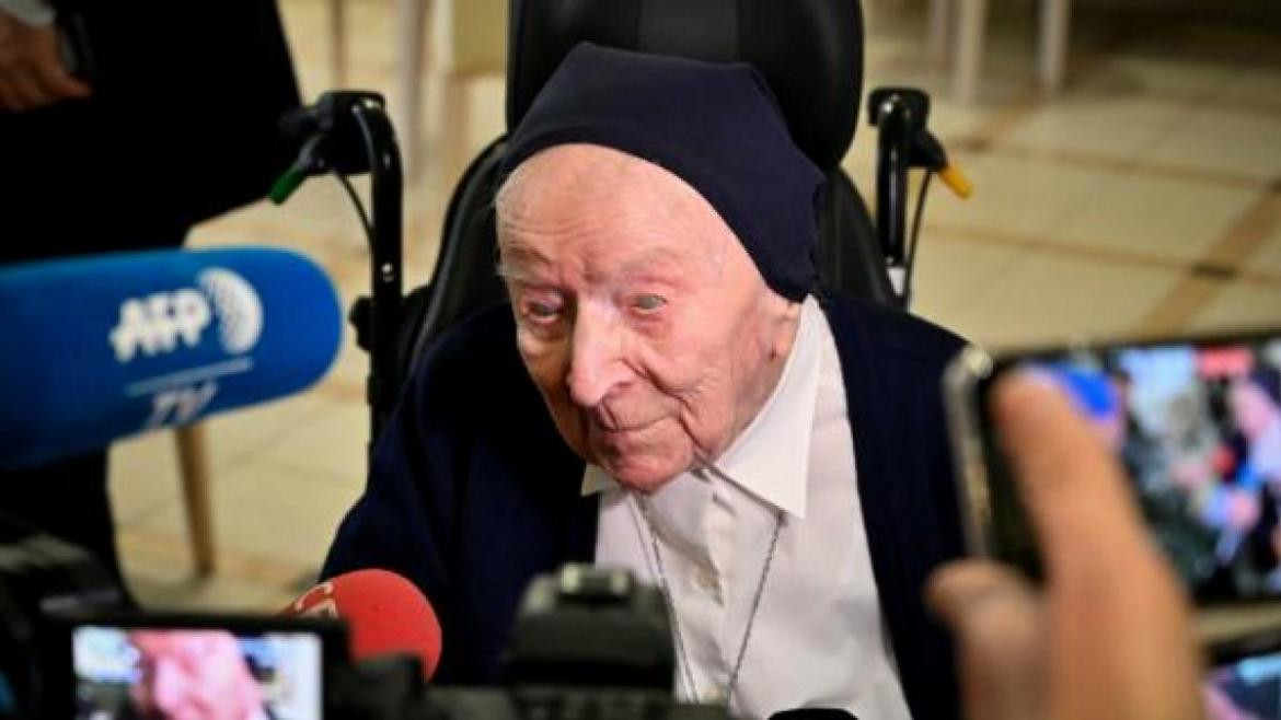 Monja de 117 años que superó al coronavirus en Francia