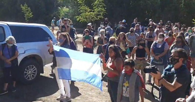 Marcha por pedido de justicia en Villa La Angostura