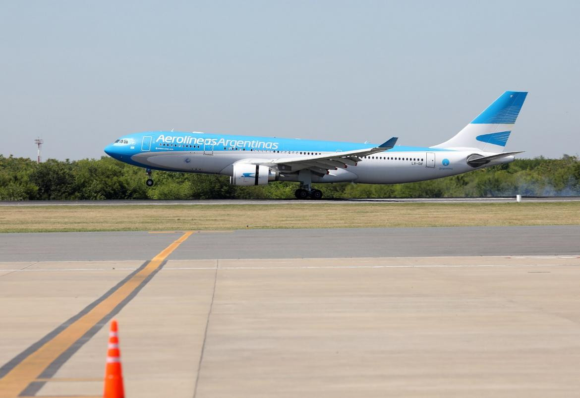 Avión de Aerolíneas Argentina, vacunas por coronavirus, NA