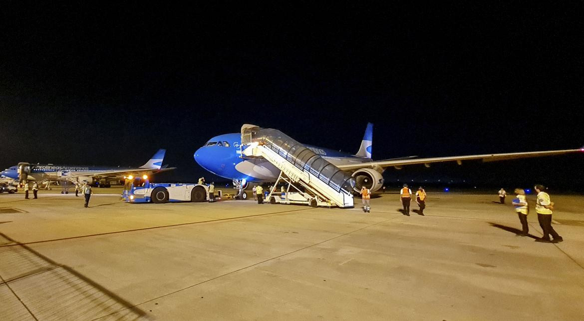 Vuelos de Aerolíneas a Moscú para traer más vacunas