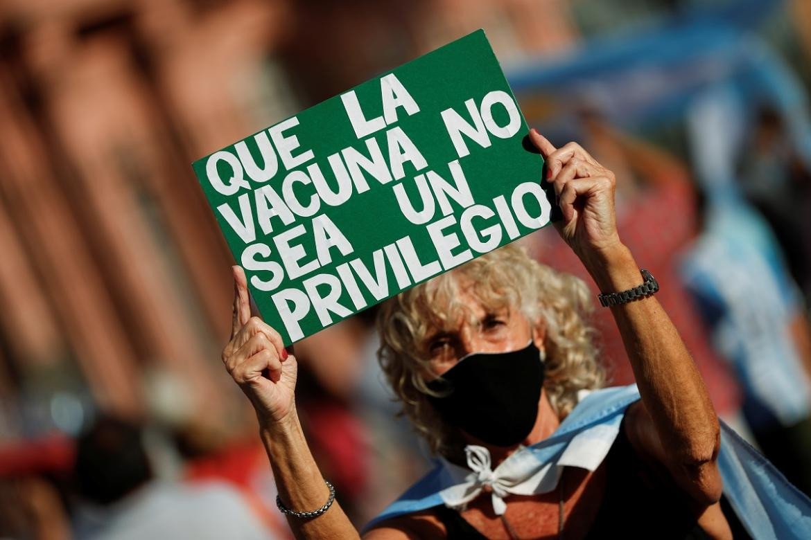 Movilizaciones en todo el país en repudio al escándalo por el vacunatorio VIP
