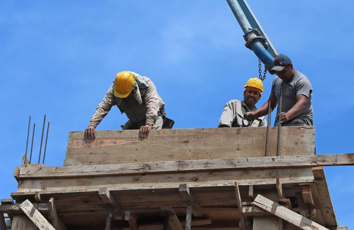 Construcción, obra en construcción, materiales para la construcción, Foto NA