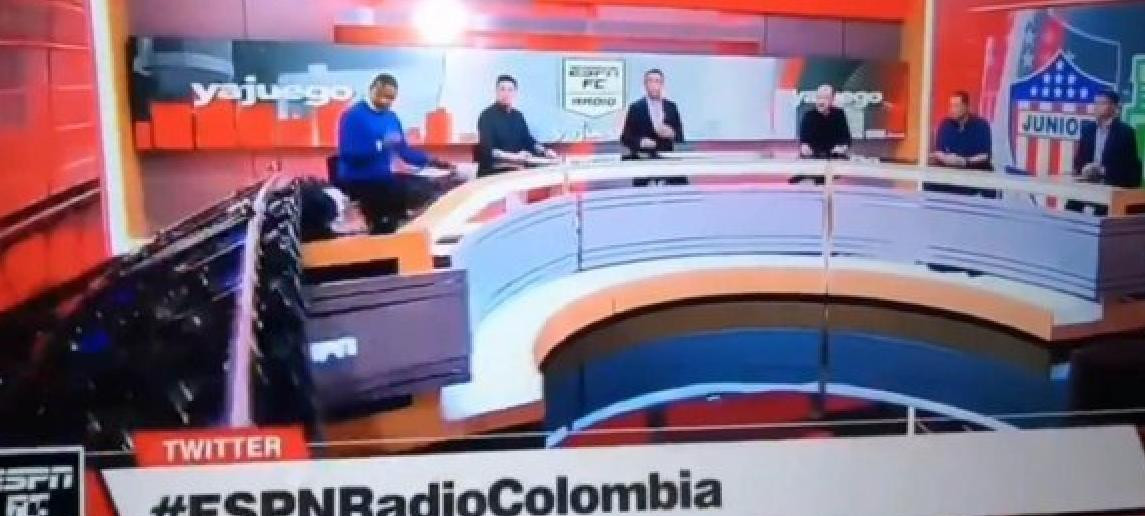 Accidente con pantalla en pleno programa en vivo de Colombia