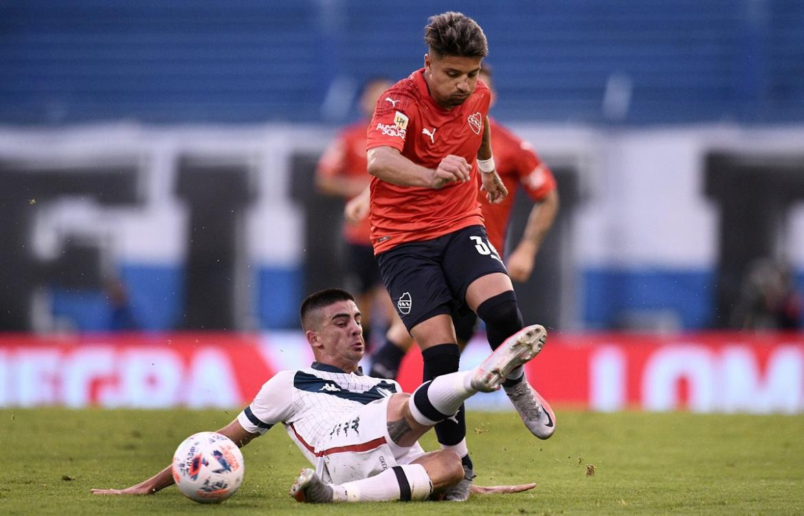 Vélez Sarsfields vs. Independiente, Fútbol argentino, NA.