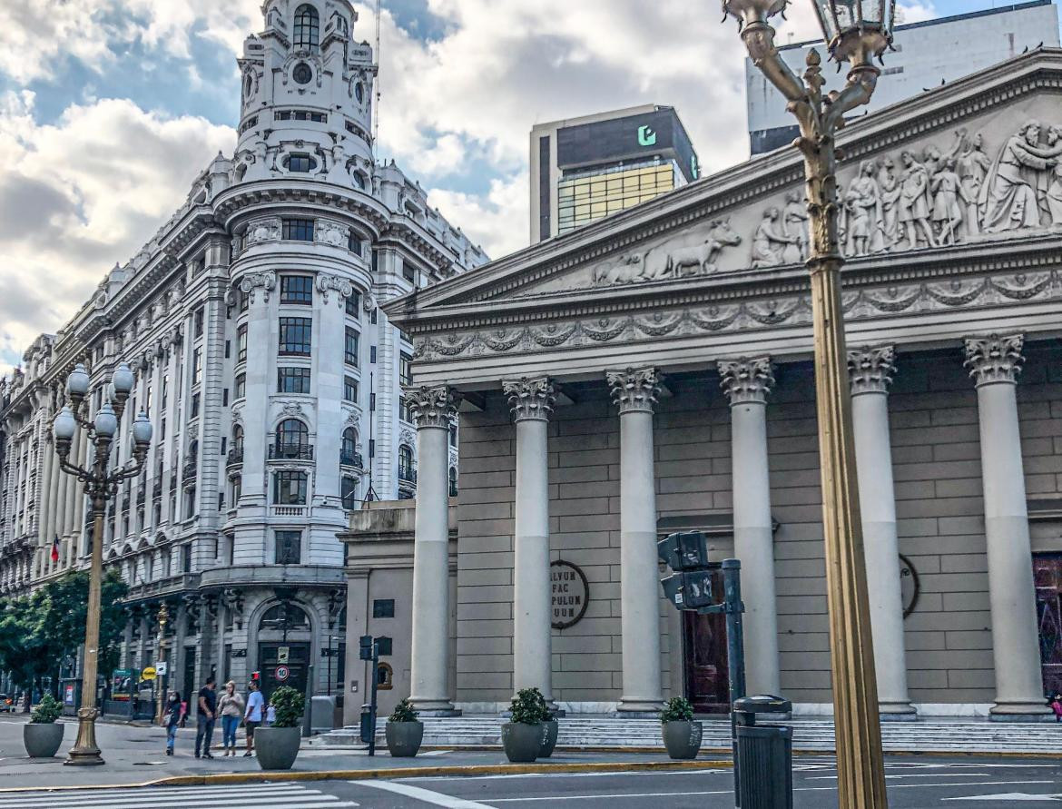 Avenida de Mayo, Catedral, turismo, Buenos Aires
