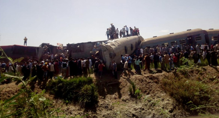 Choque de trenes fatal en Egipto, REUTERS