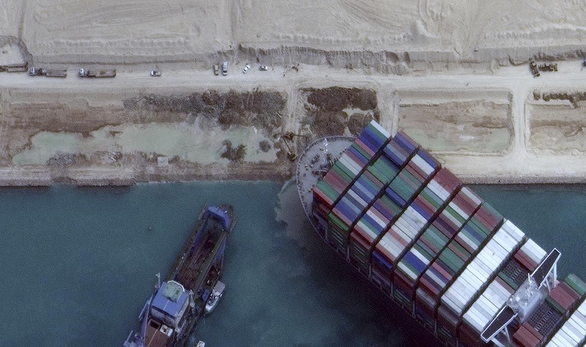 Ever Green, buque varado en el Canal de Suez, foto Reuters