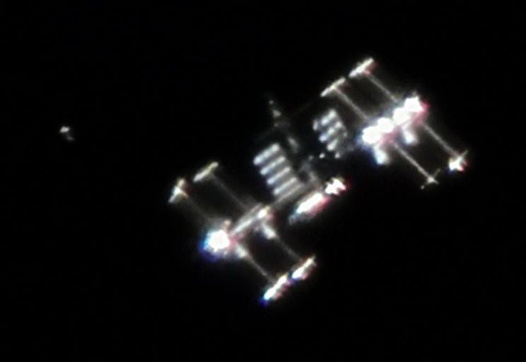 La ISS fotografiada desde la tierra, Foto: Ralf Vandebergh