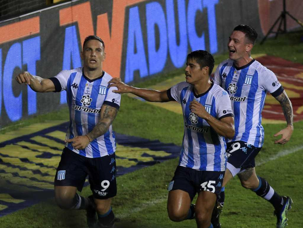 Racing le ganó a Independiente 1 a 0, NA