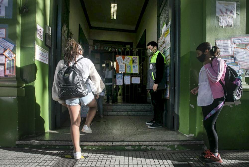 Coronavirus, Argentina, pandemia, ingreso a escuelas, NA